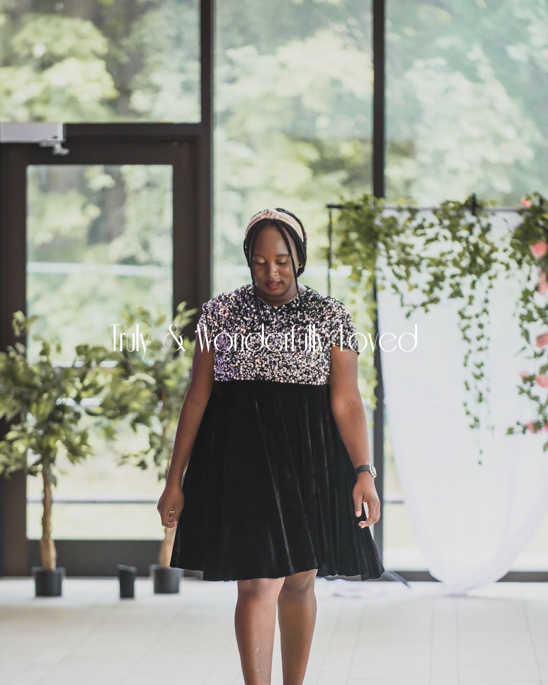 Sparkly clearance velvet dress